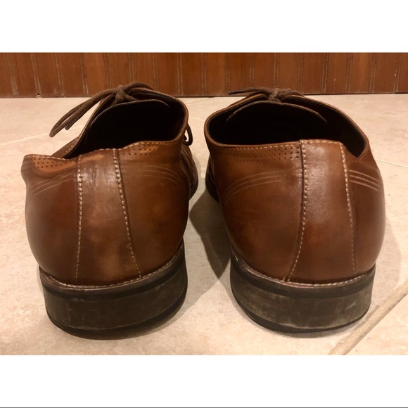 Kenneth Cole REACTION: Leather Oxfords - Picture 3 of 5